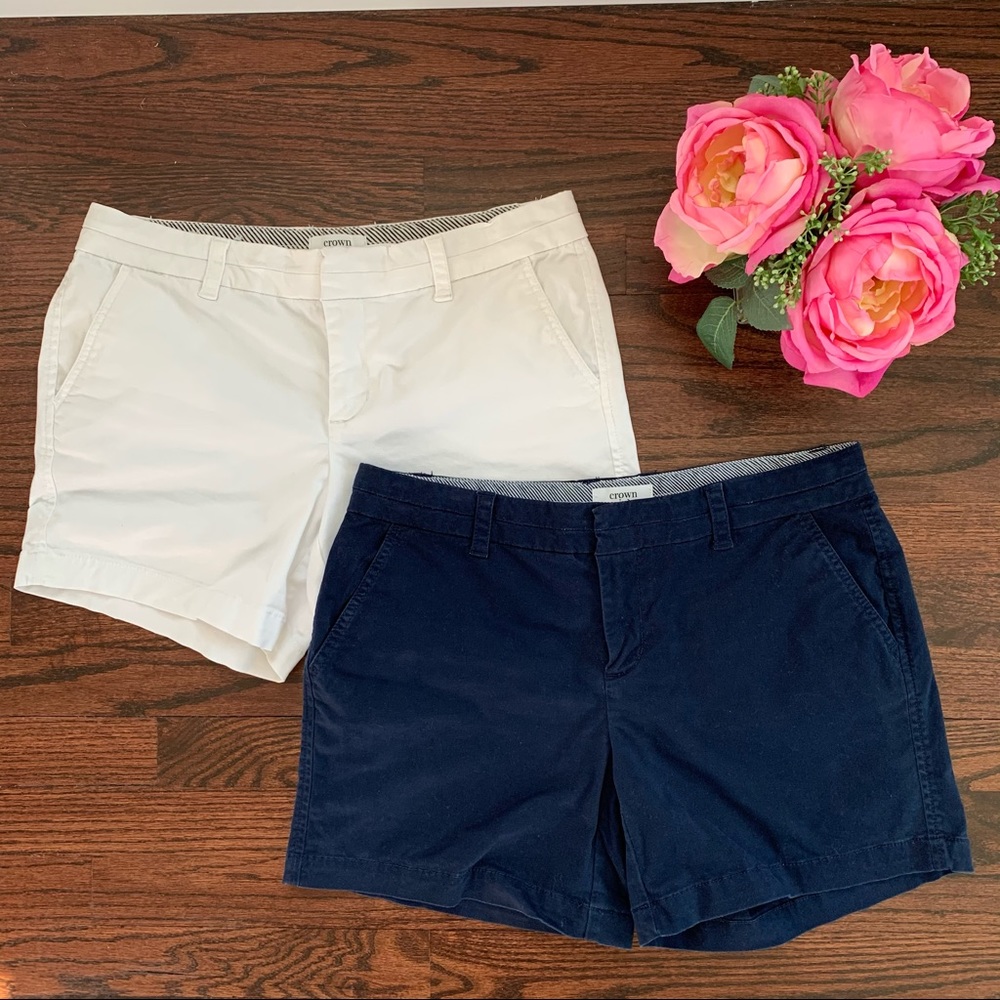 Bundle of Crown & Ivy shorts, size 6